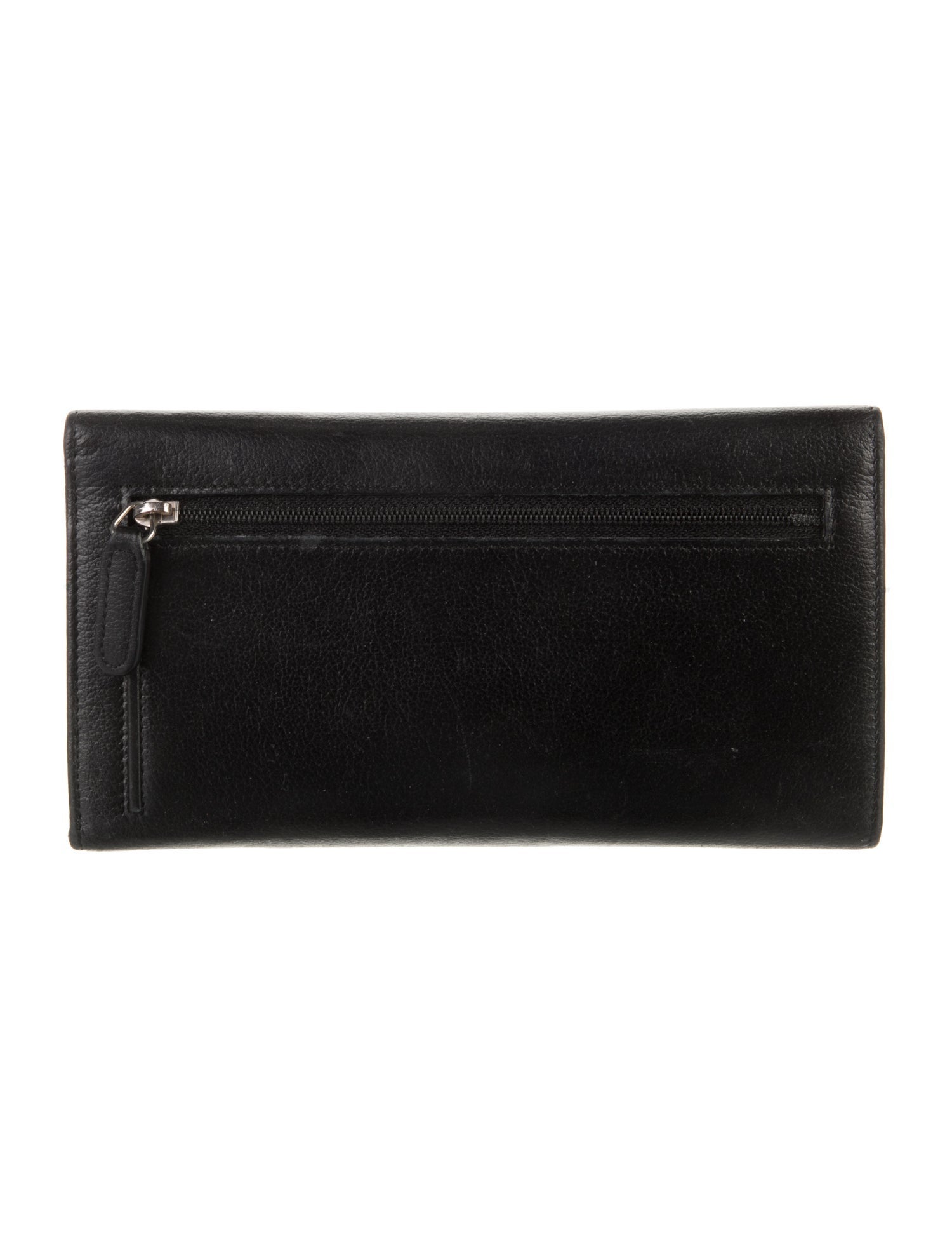 Chanel 2009 Interlocking CC Logo Trifold Wallet