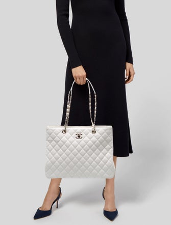 Chanel Large Classic Shopping Tote
