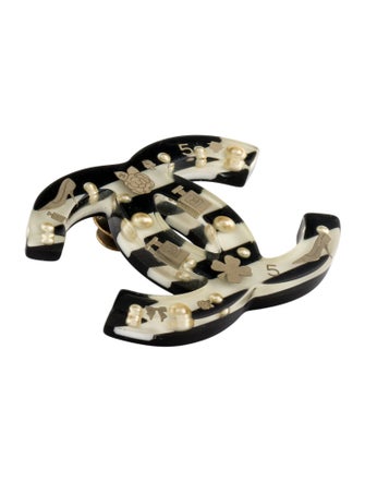 Chanel Faux Pearl & Resin CC Pin