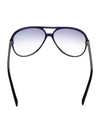 Chanel Interlocking CC Logo Aviator Sunglasses