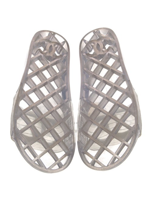 Chanel 2019 Interlocking CC Logo Slides