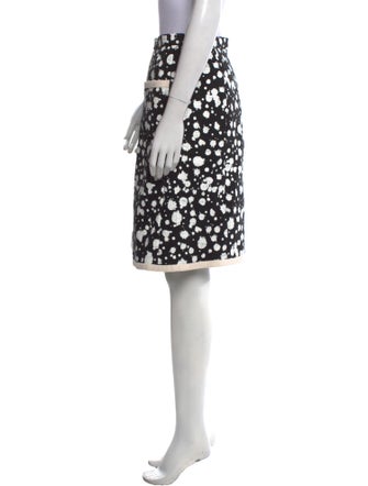 Chanel 2015 Knee-Length Skirt