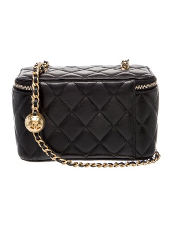 Chanel Pearl Crush Vanity Case