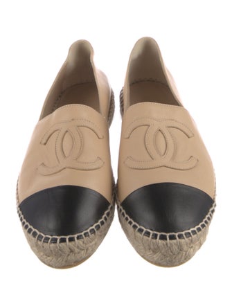 Chanel Interlocking CC Logo Leather Espadrilles
