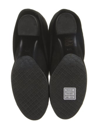 Chanel 2011 Interlocking CC Logo Riding Boots