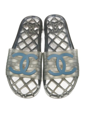 Chanel 2019 Interlocking CC Logo Slides