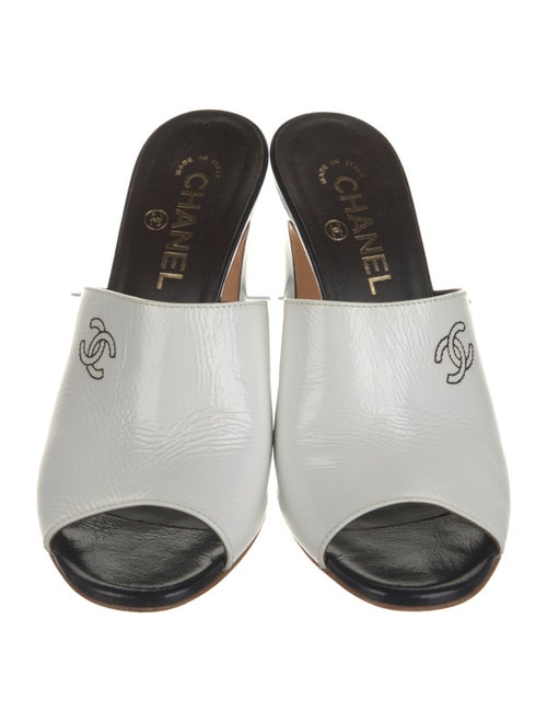 Chanel 2024 Interlocking CC Logo Slides