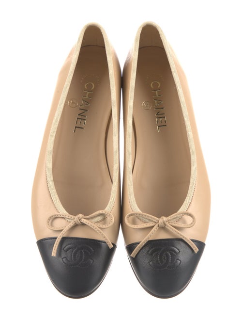 Chanel Interlocking CC Logo Lambskin Ballet Flats
