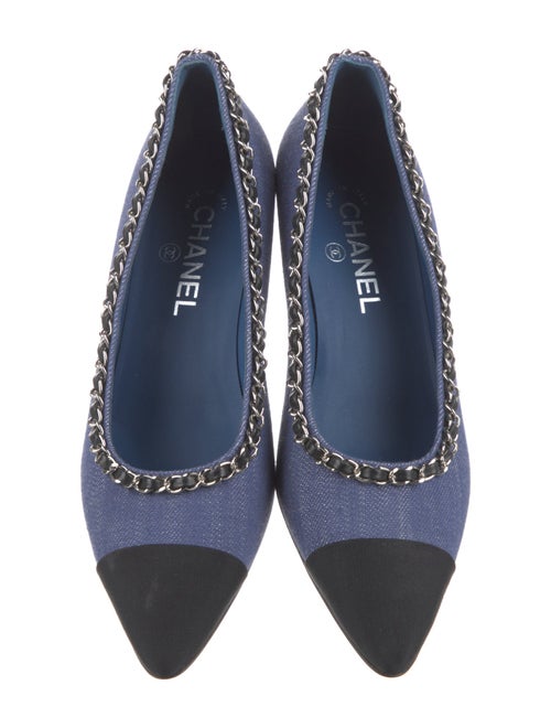 Chanel 2020 Interlocking CC Logo Pumps