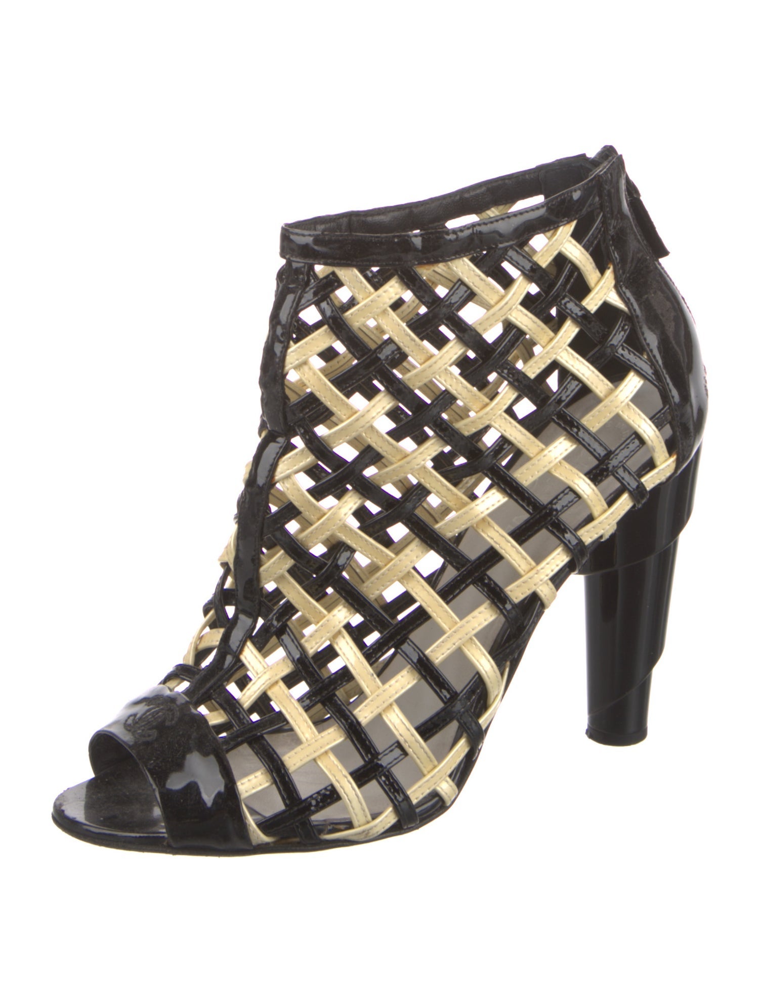 Chanel Interlocking CC Logo Patent Leather Sandals