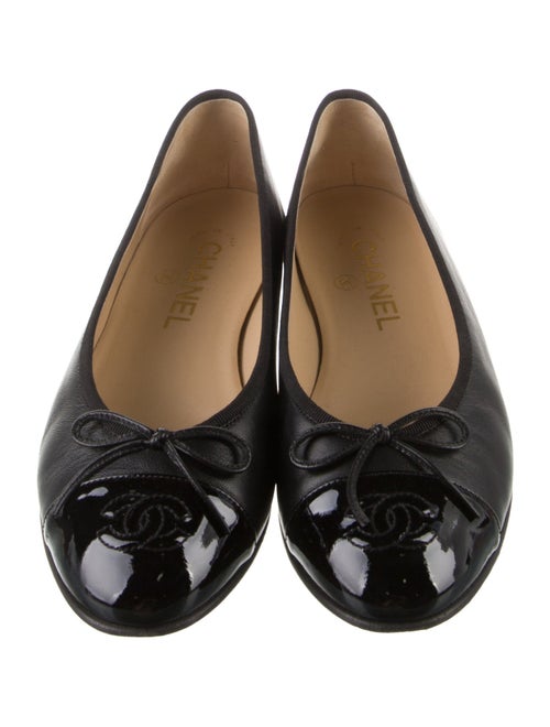 Chanel Interlocking CC Logo Lambskin Ballet Flats