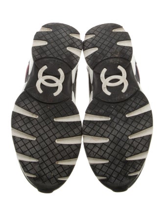Chanel Interlocking CC Logo Leather Sneakers