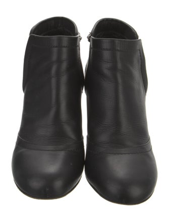 Chanel 2014 Interlocking CC Logo