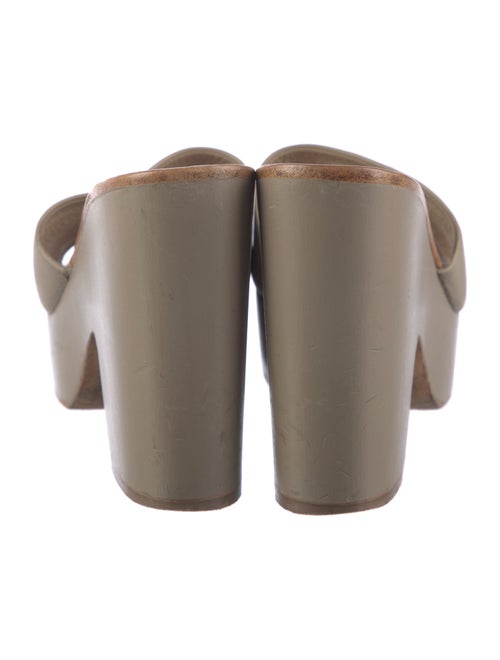 Chanel 2012 Interlocking CC Logo Slides