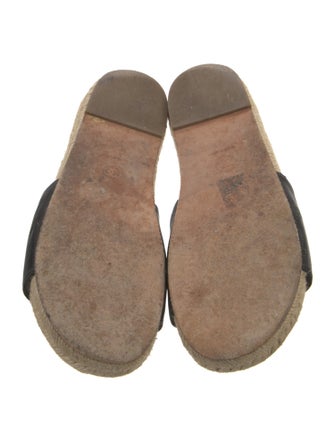 Chanel 2018 Interlocking CC Logo Espadrilles