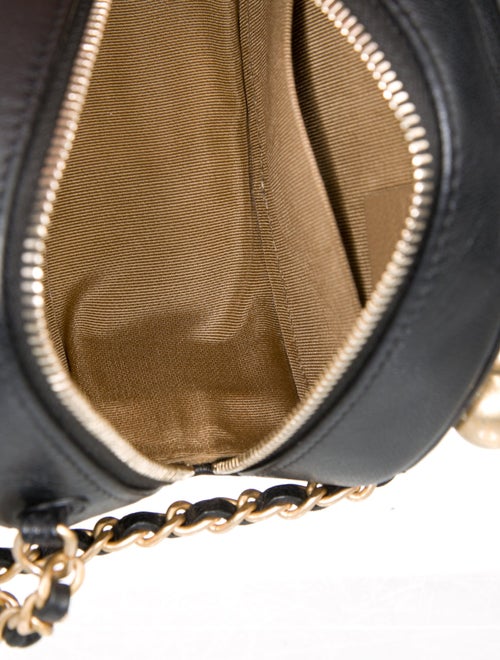 Chanel Chic Pearls Round Clutch w/ Chain