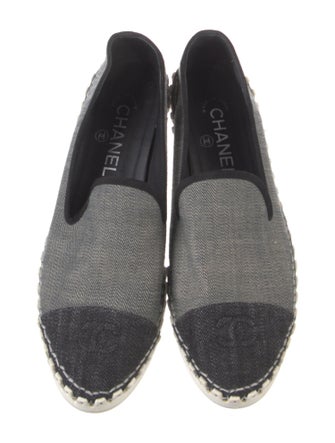 Chanel 2019 Interlocking CC Logo Loafers