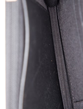 Chanel Strass Wallet On Chain