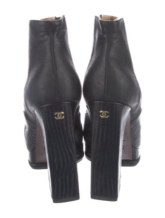 Chanel Interlocking CC Logo Leather Boots