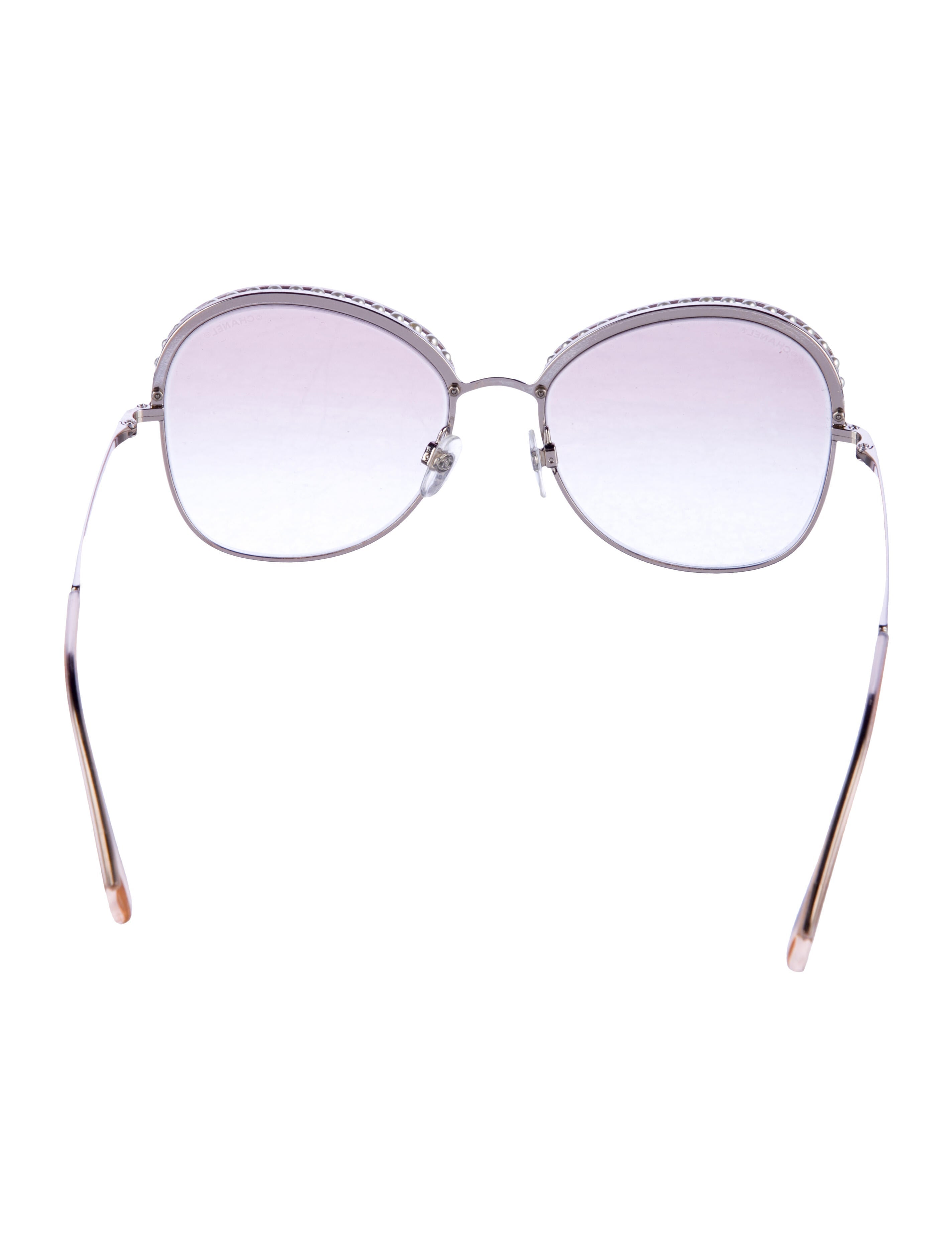 Chanel Interlocking CC Logo Cat-Eye Sunglasses