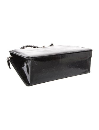 Chanel Patent CC Handle Bag