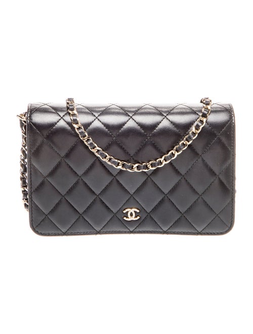 Chanel Fantasy Pearls Wallet On Chain