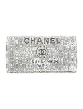 Chanel 2018-2019 Interlocking CC Logo Wallet