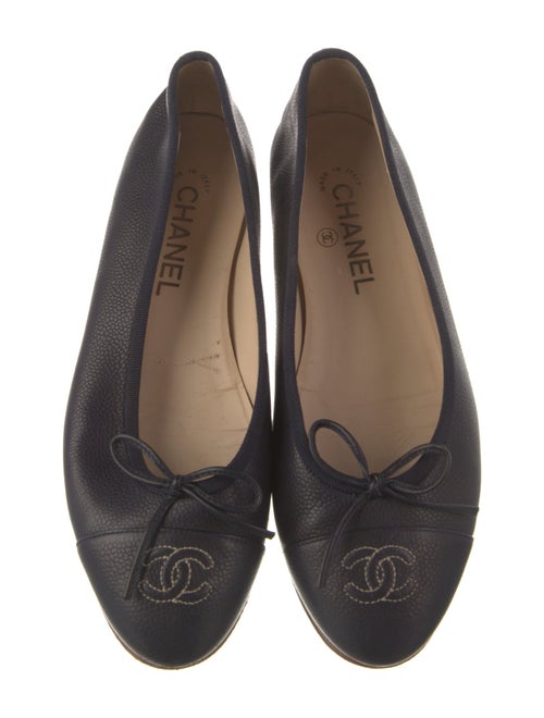Chanel Interlocking CC Logo Leather Ballet Flats