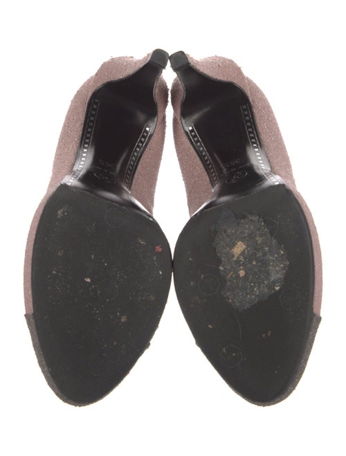 Chanel Interlocking CC Logo Glitter Accents Pumps
