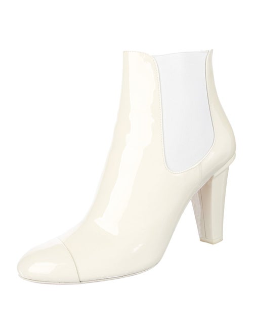 Chanel 2022 Interlocking CC Logo Chelsea Boots