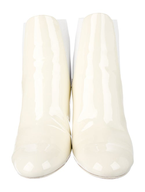 Chanel 2022 Interlocking CC Logo Chelsea Boots