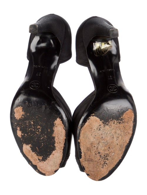 Chanel Interlocking CC Logo Satin D'Orsay Pumps
