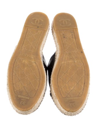 Chanel Interlocking CC Logo Leather Espadrilles