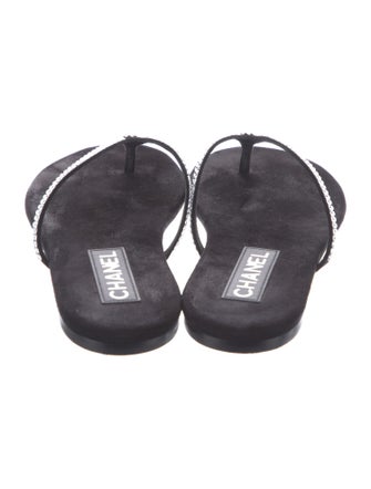 Chanel 2025 Interlocking CC Logo Flip Flops