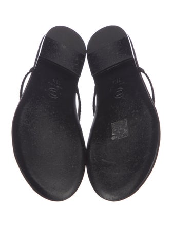 Chanel 2025 Interlocking CC Logo Flip Flops