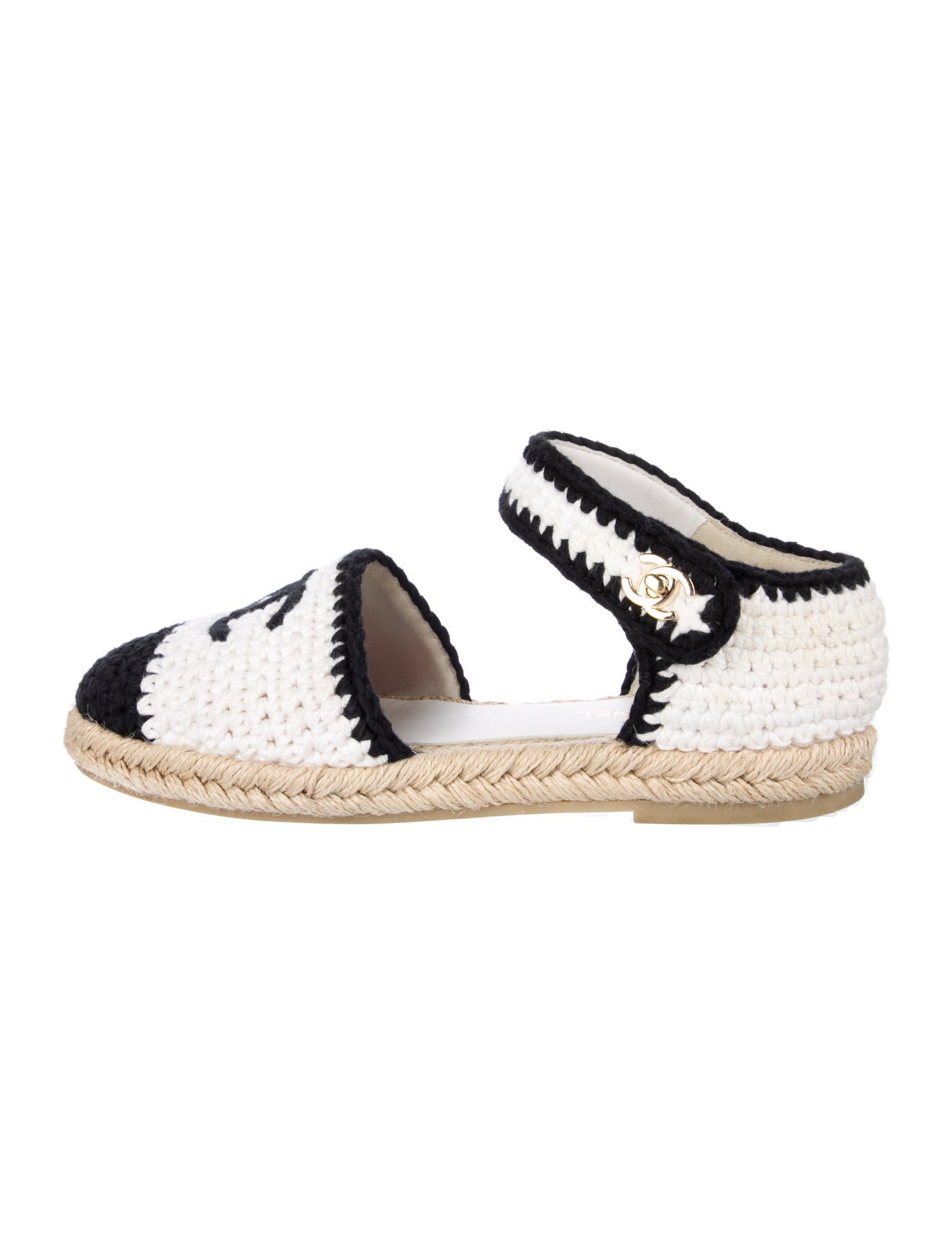 Chanel 2022 Interlocking CC Logo Espadrilles
