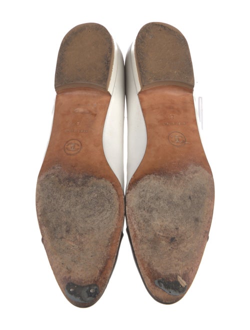 Chanel Interlocking CC Logo Leather Ballet Flats