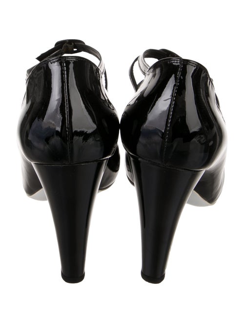 Chanel Quilted Pattern Patent Leather Pumps