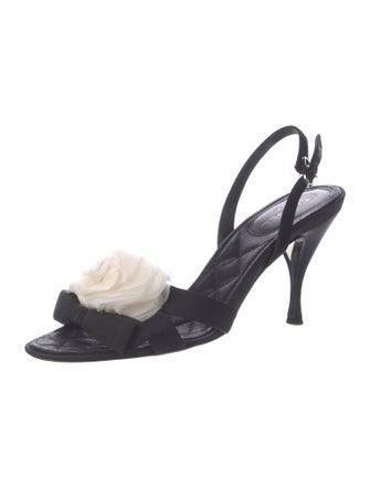 Chanel 2009 Interlocking CC Logo Slingback Sandals