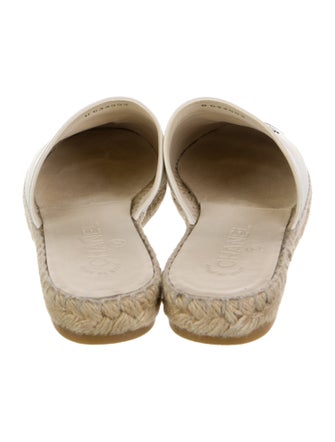 Chanel Interlocking CC Logo Leather Espadrilles
