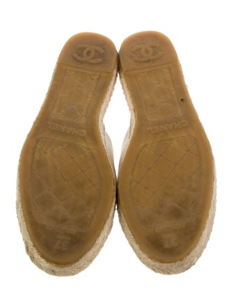 Chanel Interlocking CC Logo Leather Espadrilles
