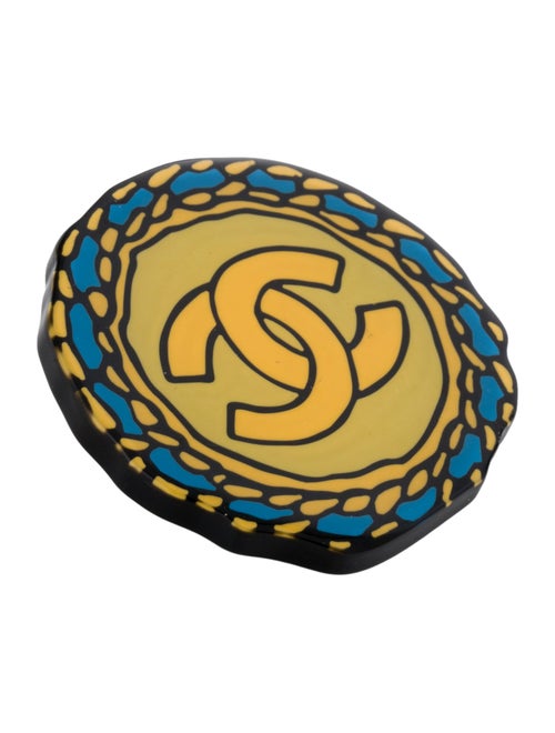 Chanel 2023 Resin CC Brooch