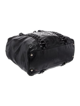 Chanel Modern Chain Tote