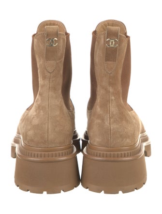 Chanel 2022 Interlocking CC Logo Chelsea Boots