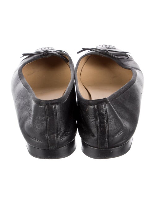 Chanel Interlocking CC Logo Leather Ballet Flats