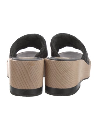 Chanel 2022 Interlocking CC Logo Slides