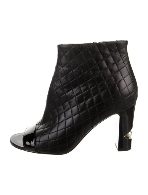Chanel Interlocking CC Logo Leather Boots