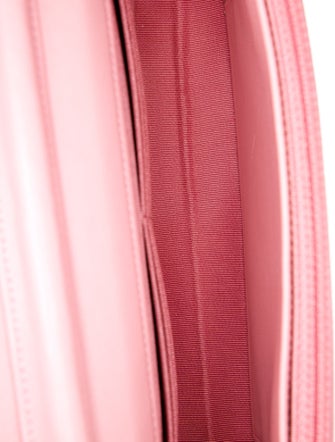 Chanel Classic Wallet On Chain