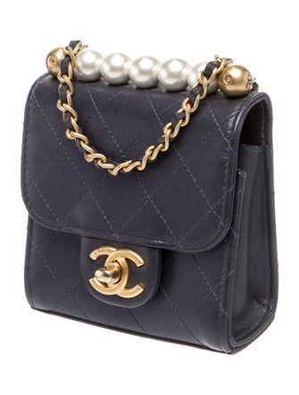 Chanel CC Chic Pearls Flap Clutch