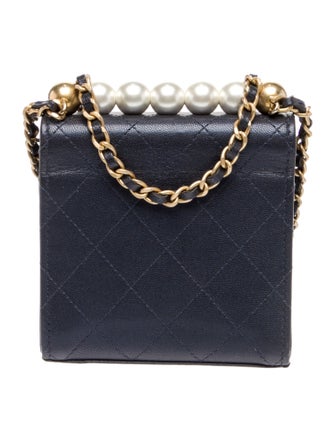 Chanel CC Chic Pearls Flap Clutch